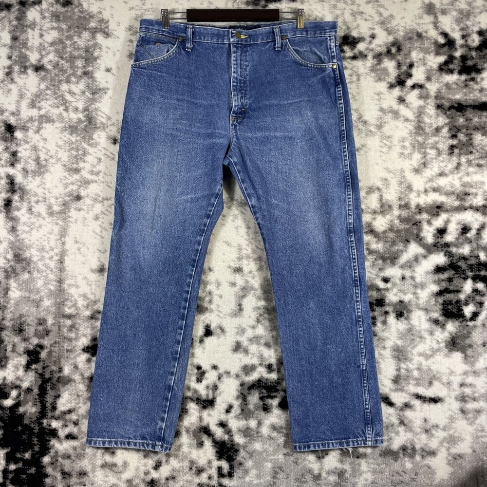 Wrangler George Strait Cowboy Cut Jeans Mens Size 38x30 Medium Wash‎ Rodeo West